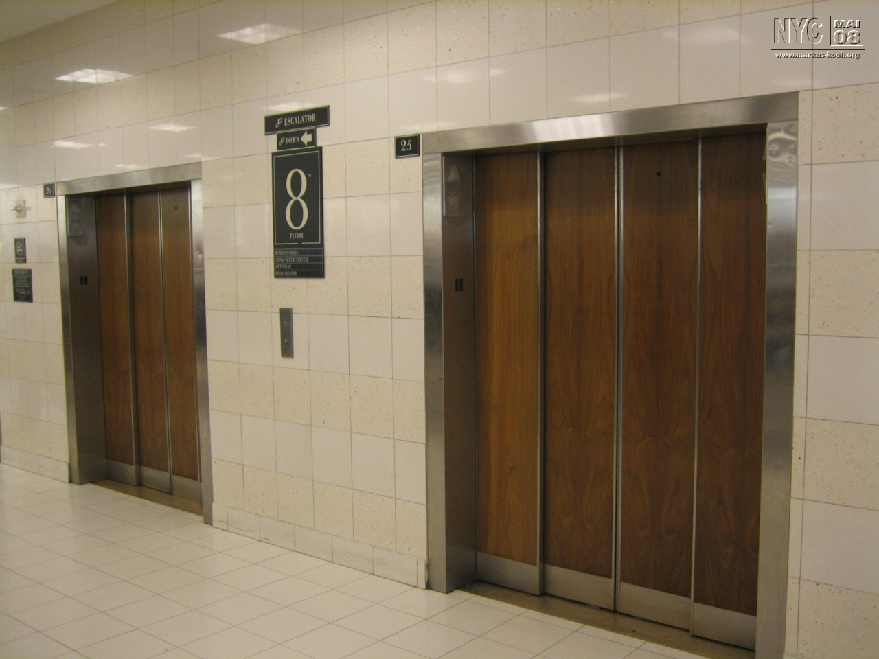 080512_nyc_tag1_mk079