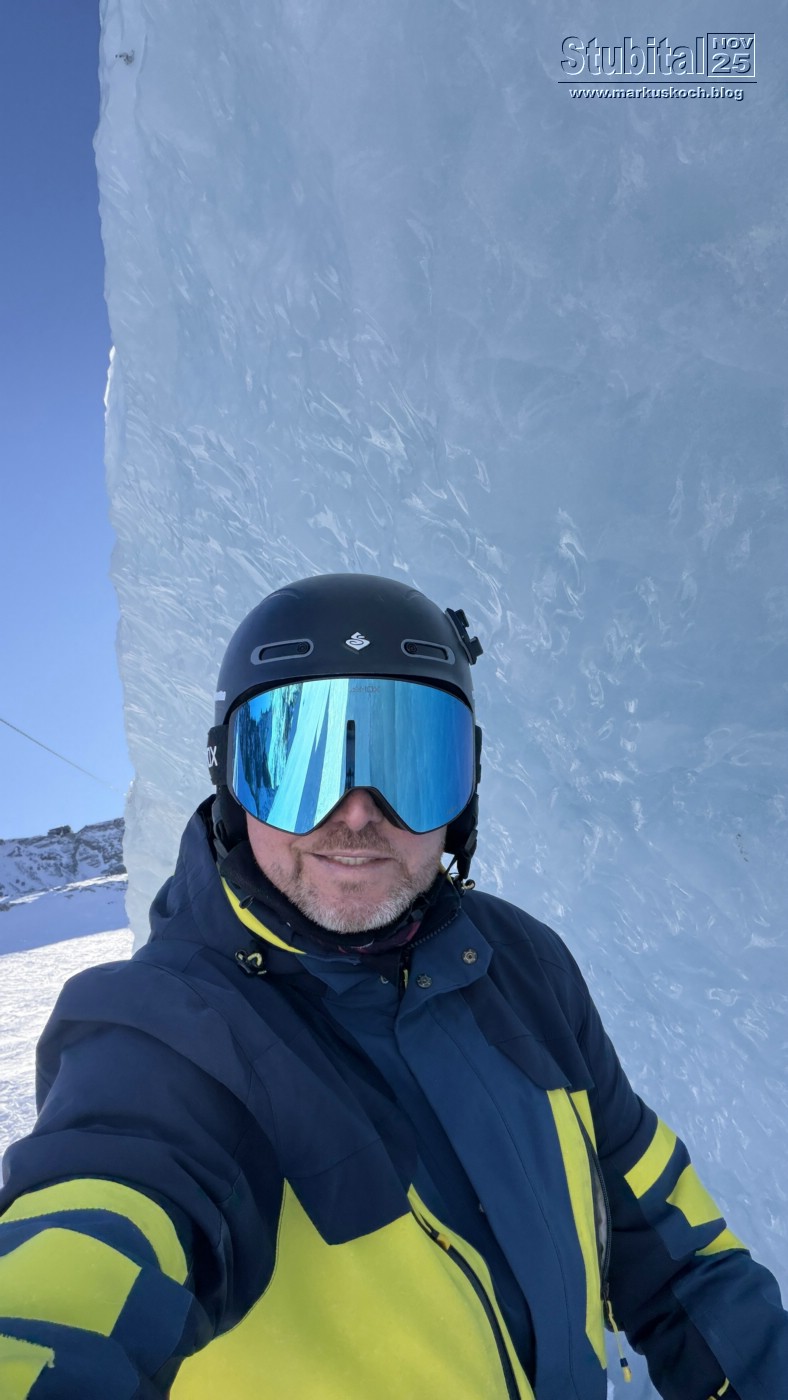 20251108-10_skiing_stubaital_mk230