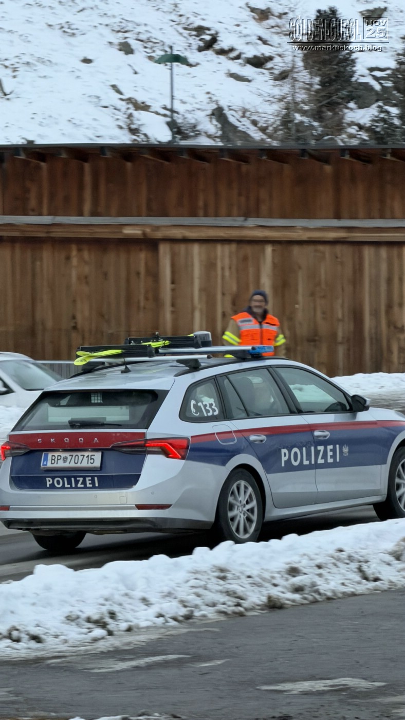 20251122-24_skiing_soelden_mk198